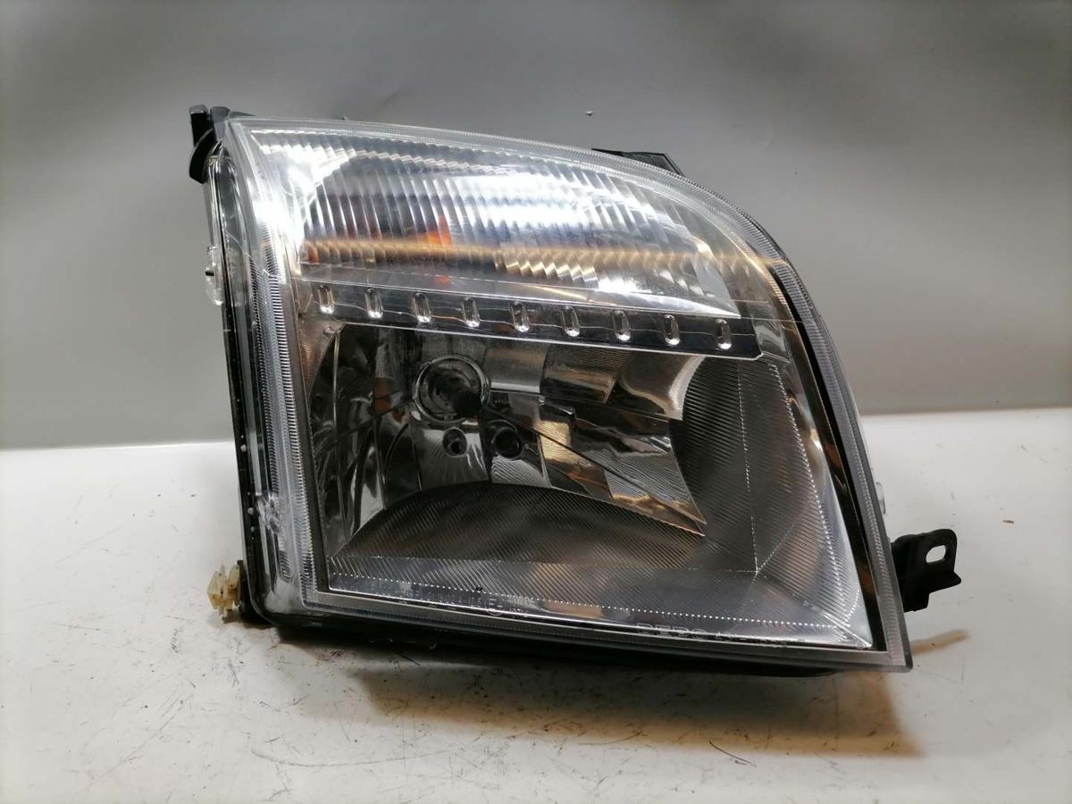 Ford Fusion original Scheinwerfer vorn rechts Halogen Bj.2004